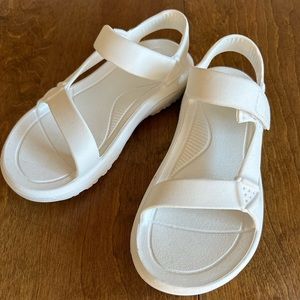 Women’s Teva sandals